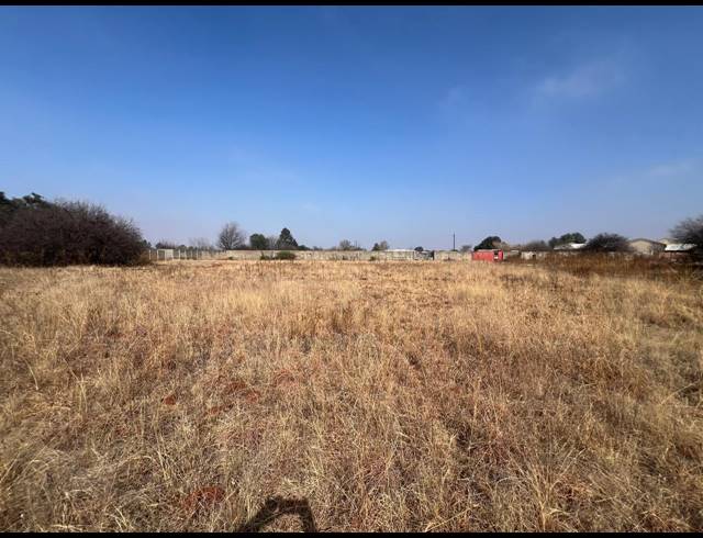 1,269M² VACANT LAND FOR SALE IN KOOKRUS